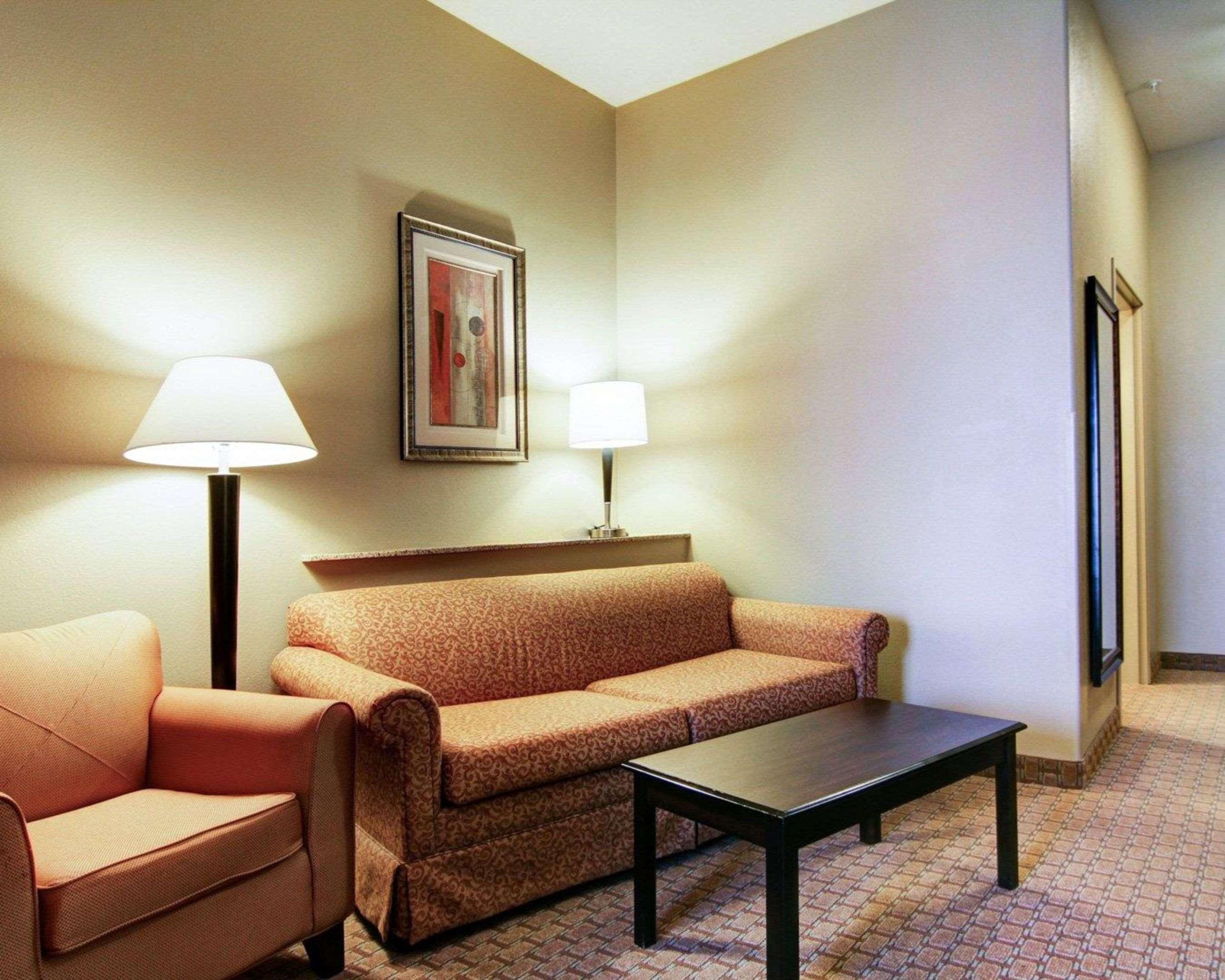 คอมฟอร์ต สวีท ฟอร์ต สต็อคตัน Hotel ฟอร์ตสต็อกตัน ภายนอก รูปภาพ