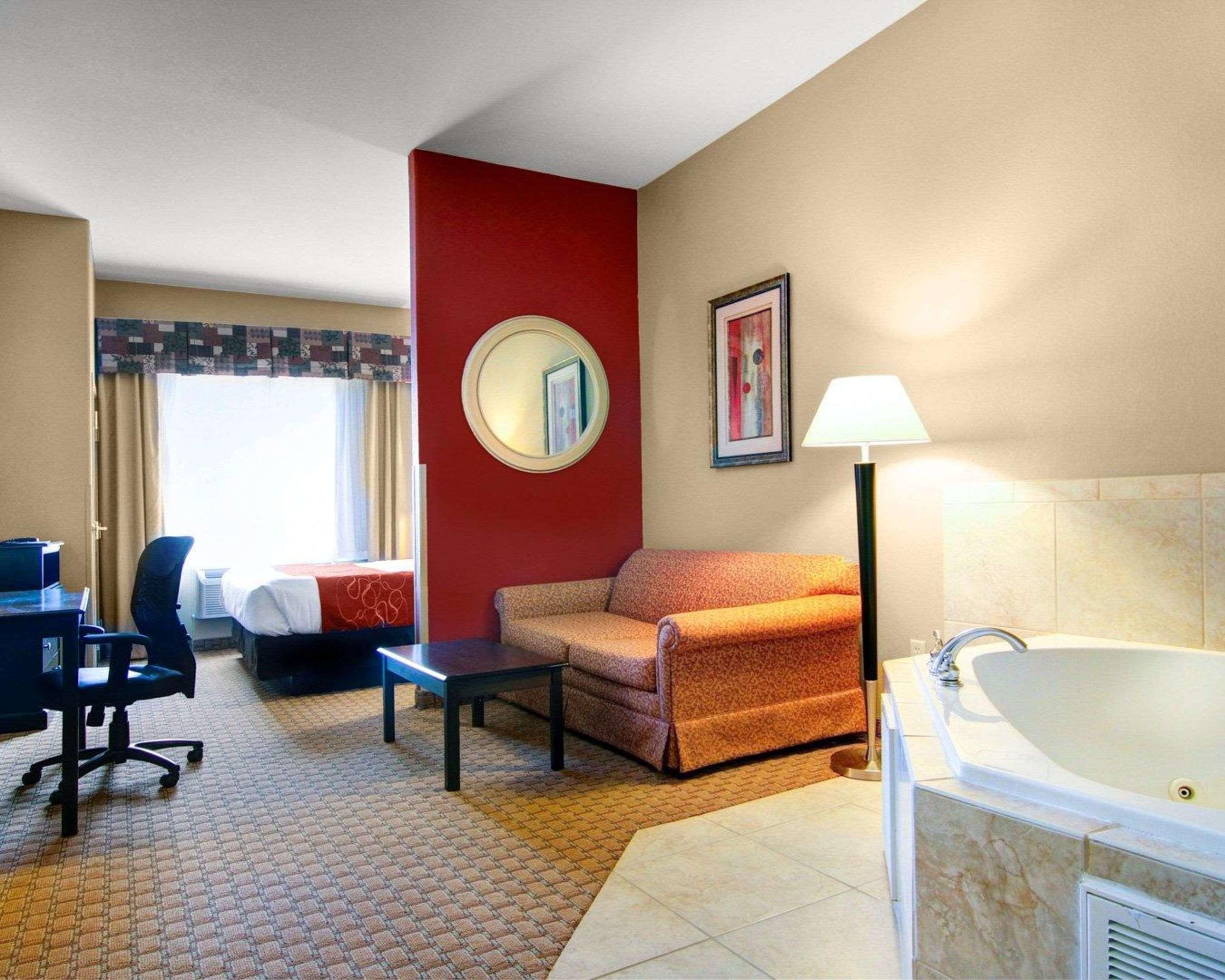 คอมฟอร์ต สวีท ฟอร์ต สต็อคตัน Hotel ฟอร์ตสต็อกตัน ภายนอก รูปภาพ