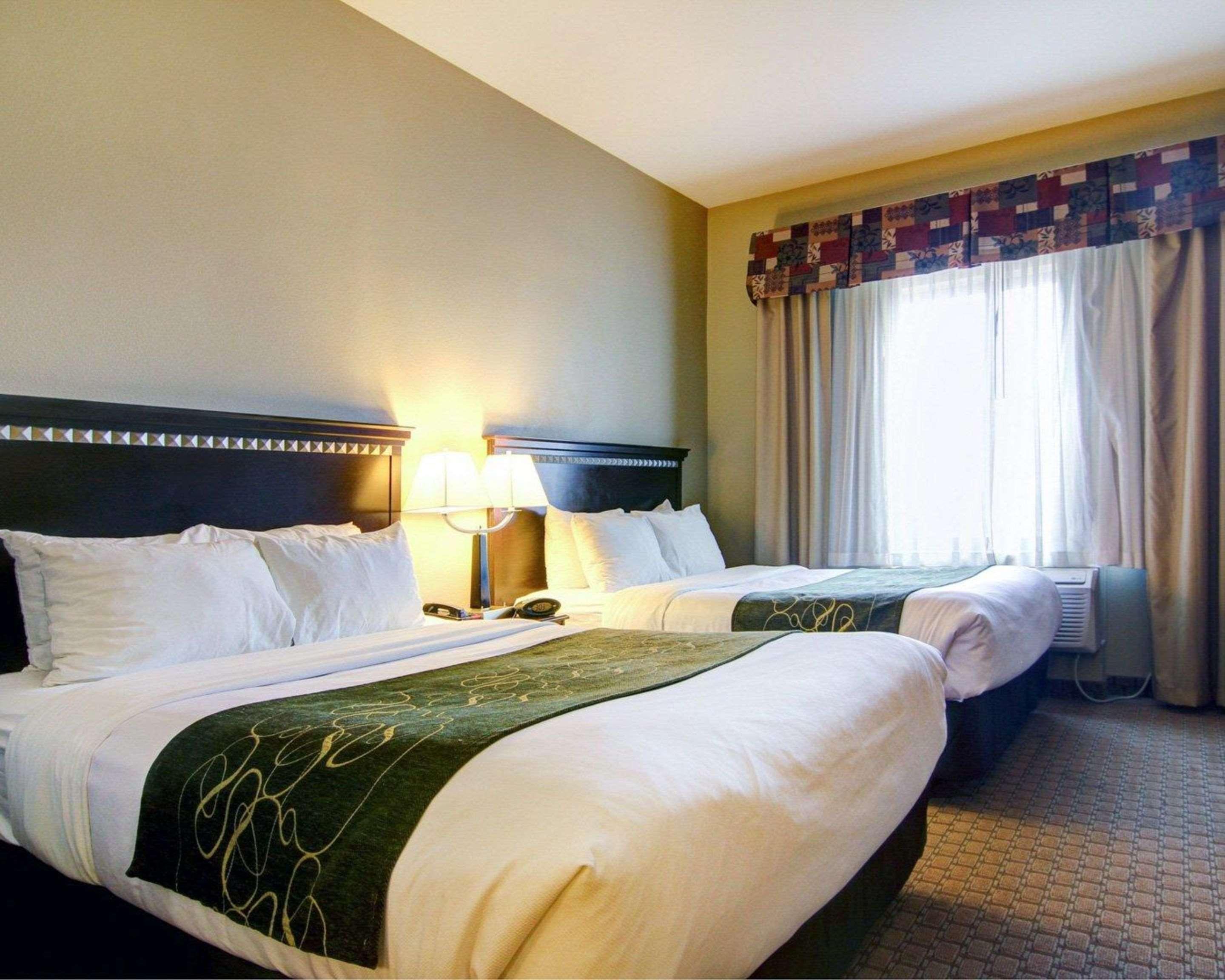 คอมฟอร์ต สวีท ฟอร์ต สต็อคตัน Hotel ฟอร์ตสต็อกตัน ภายนอก รูปภาพ