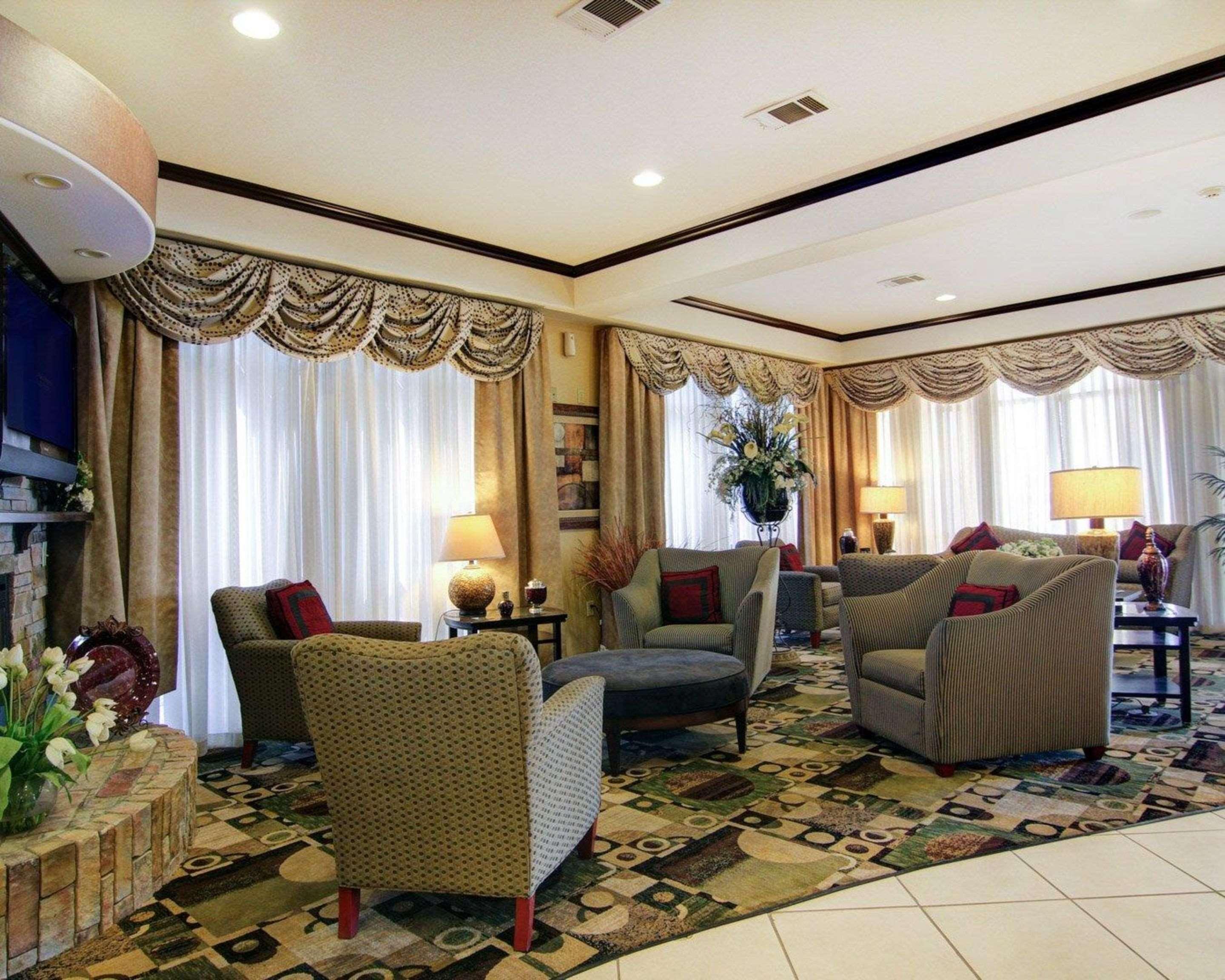 คอมฟอร์ต สวีท ฟอร์ต สต็อคตัน Hotel ฟอร์ตสต็อกตัน ภายนอก รูปภาพ